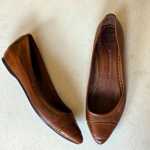Leather Frye Flats